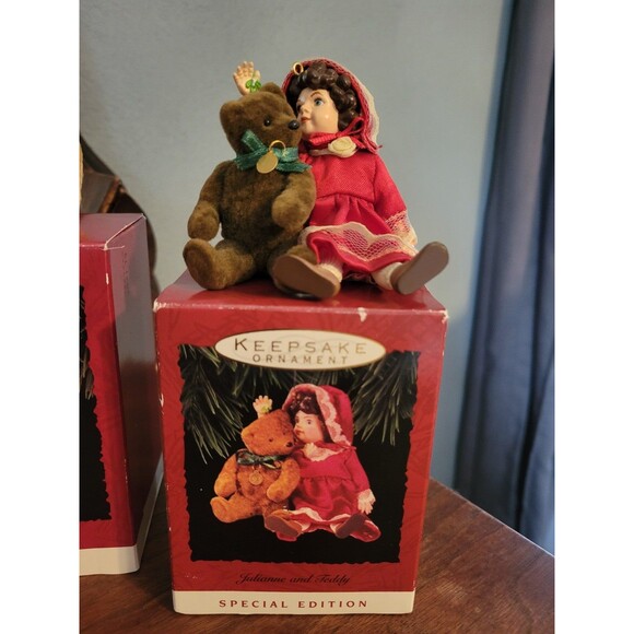 93' 94' 95' Special Edition Hallmark Teddy Ornaments - Picture 4 of 8